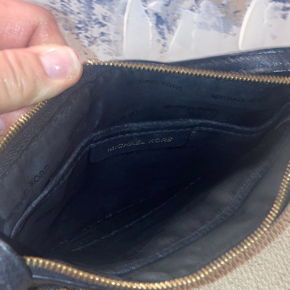 Michael Kors Black Pebble grain Crossbody Bag Small - Picture 7 of 13